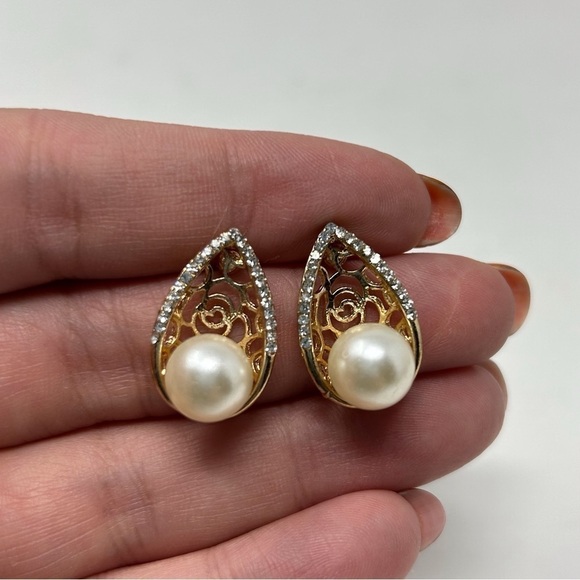 Gold Tone Swirl Faux Pearl Drop Stud Earrings with Rhinestones - Picture 4 of 8